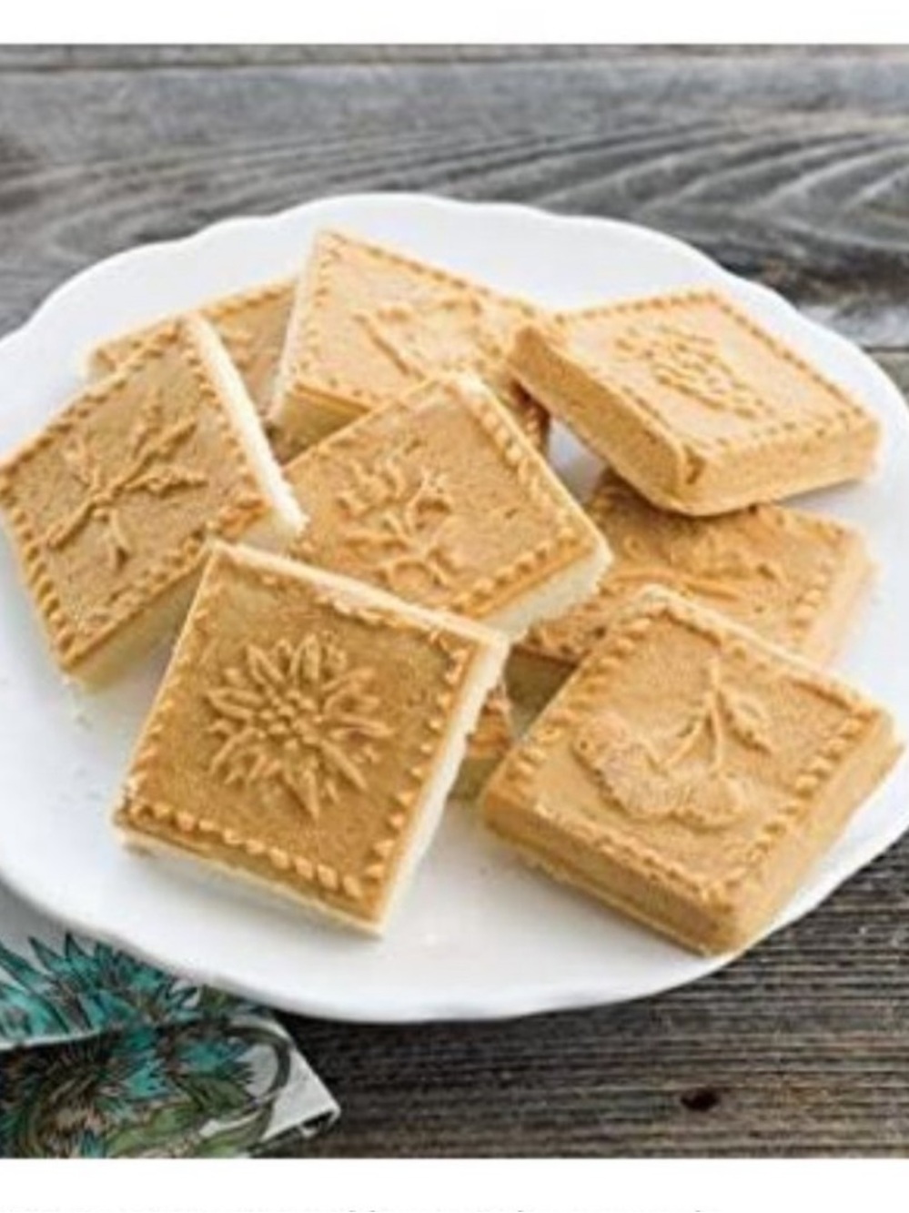 Nordic Ware Cast Aluminum Shortbread Pan.